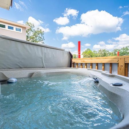 Canary Lake Cottage W/Hot Tub At Sam'S Pizza Χοτ Σπρινγκς Εξωτερικό φωτογραφία